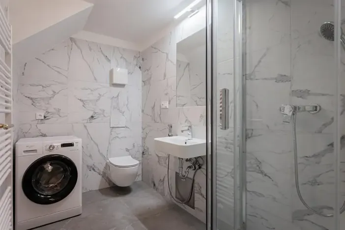 Pronájem atypického bytu, Praha - Staré Město, Kozí, 62 m2