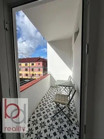 Pronájem bytu 2+kk, České Budějovice, Čechova, 58 m2