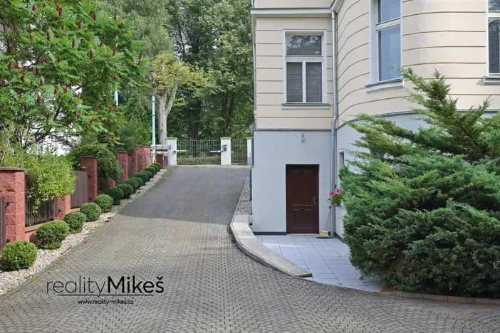 Pronájem bytu 2+kk, Liberec, Riegrova, 55 m2