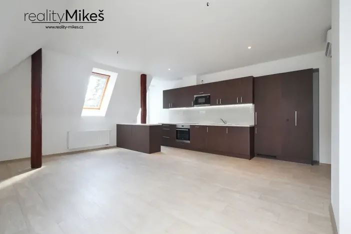 Pronájem bytu 2+kk, Liberec, Riegrova, 55 m2