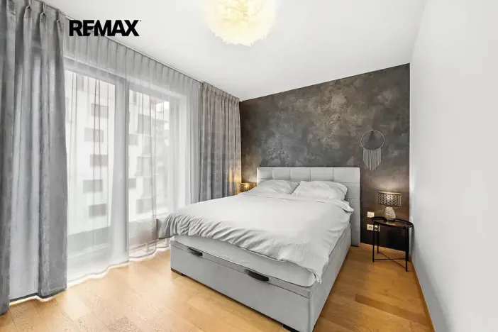 Pronájem bytu 3+kk, Praha - Hrdlořezy, Učňovská, 71 m2