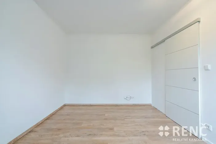 Pronájem bytu 2+kk, Brno, Pod Horkou, 44 m2