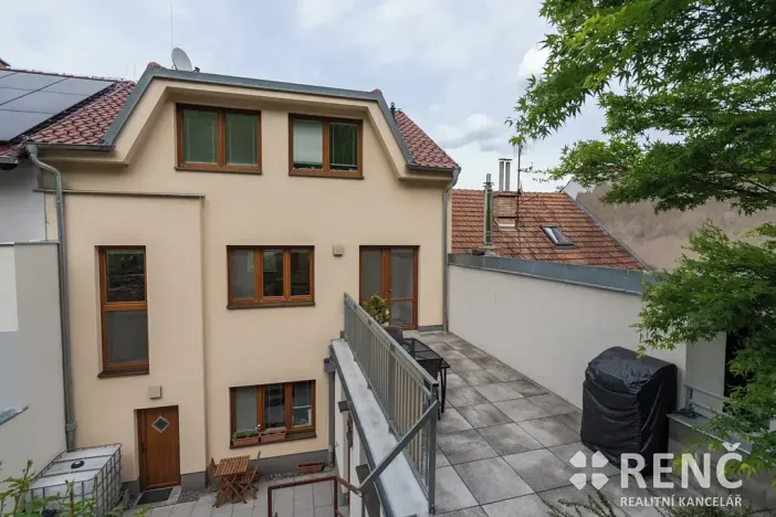 Pronájem bytu 2+kk, Brno, Pod Horkou, 44 m2