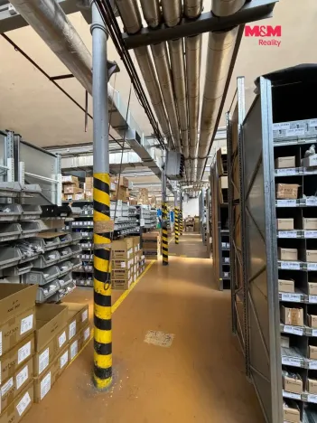Pronájem skladu, Suchovršice, 1500 m2