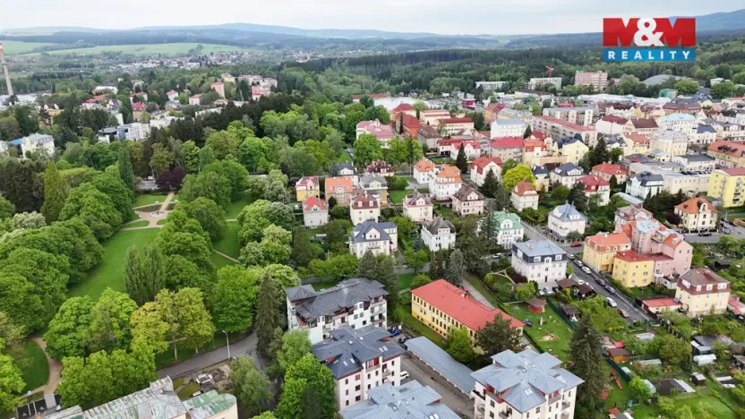 Pronájem garáže, Mariánské Lázně, Křižíkova, 22 m2
