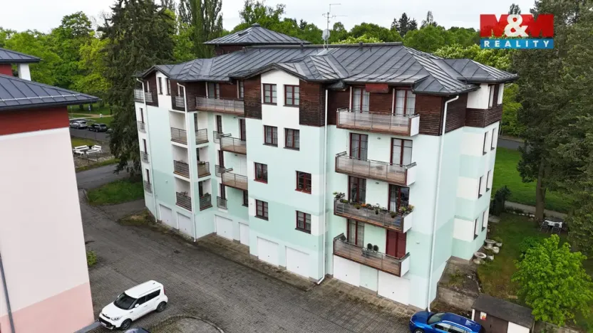 Pronájem garáže, Mariánské Lázně, Křižíkova, 22 m2