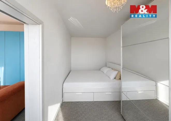 Prodej bytu 2+1, Chropyně, Nádražní, 43 m2