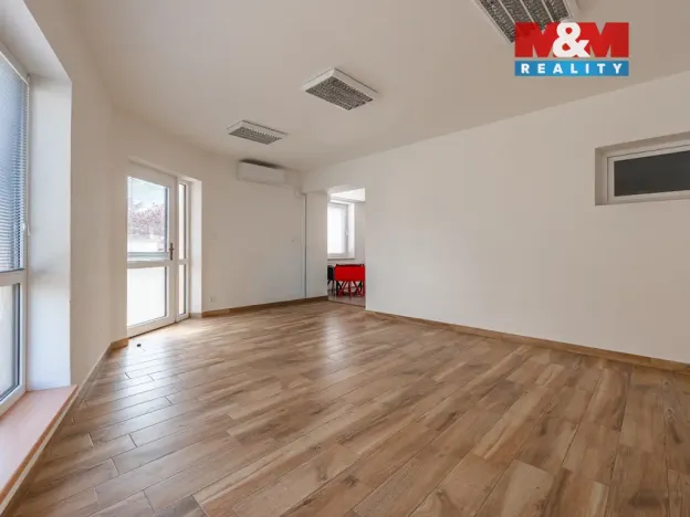Pronájem kanceláře, Postupice - Milovanice, 212 m2