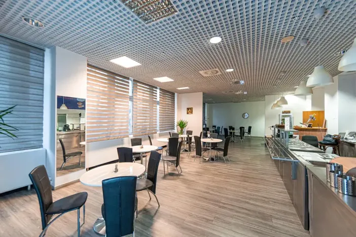 Pronájem kanceláře, Praha - Vysočany, Freyova, 89 m2