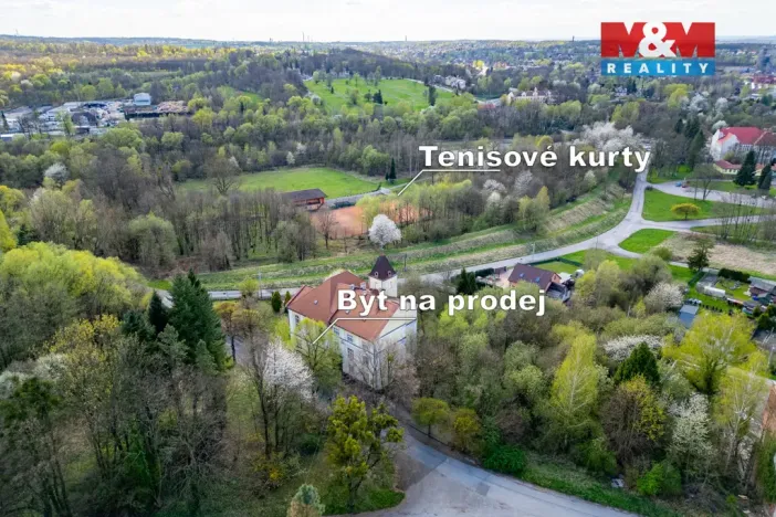 Prodej atypického bytu, Orlová - Město, Fr. Palackého, 140 m2