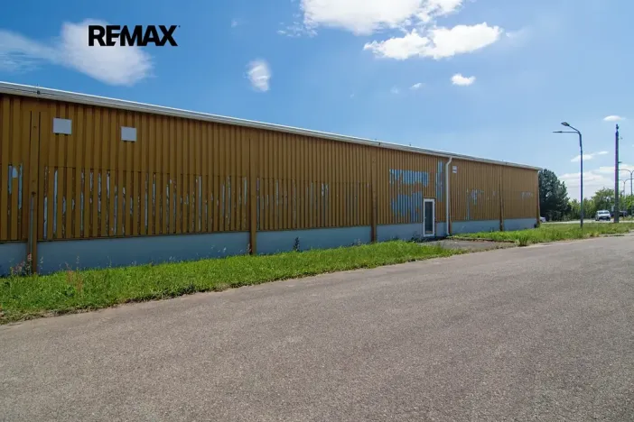 Pronájem skladu, Břeclav, 333 m2