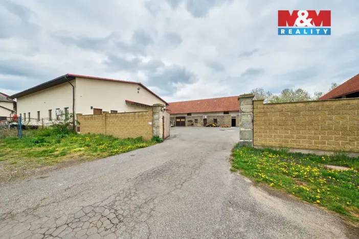 Prodej výrobních prostor, Dubenec, 453 m2