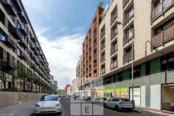 Prodej bytu 2+kk, Praha - Holešovice, Na Maninách, 59 m2