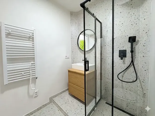 Prodej bytu 2+kk, Praha - Bubeneč, M. J. Lermontova, 43 m2