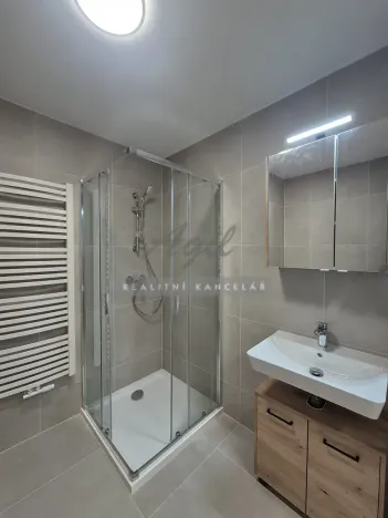 Pronájem bytu 2+kk, Šlapanice, 56 m2