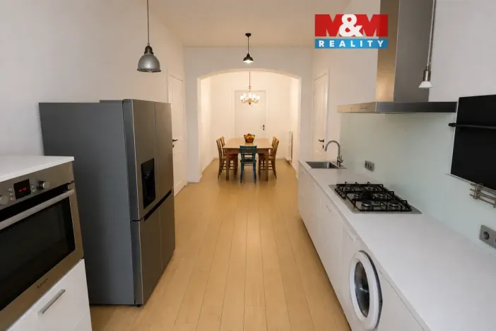 Prodej bytu 3+1, Olomouc, Komenského, 123 m2