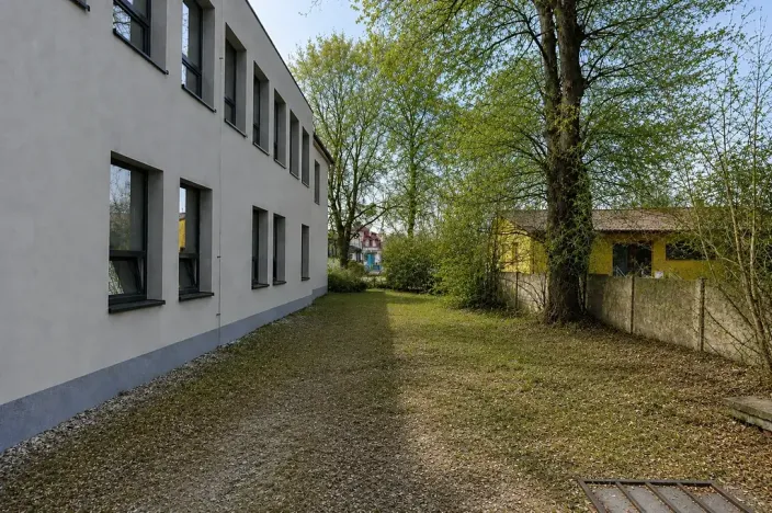 Prodej ubytování, Praha - Letňany, Beranových, 1190 m2