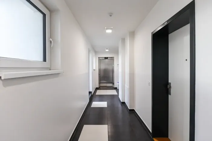 Pronájem bytu 3+kk, Praha - Vysočany, Strnadových, 78 m2