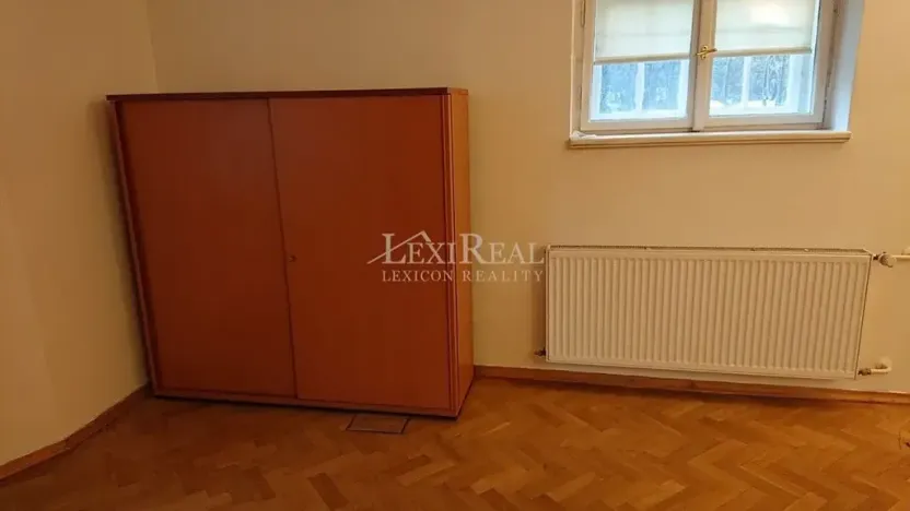 Pronájem kanceláře, Praha - Smíchov, Švédská, 31 m2