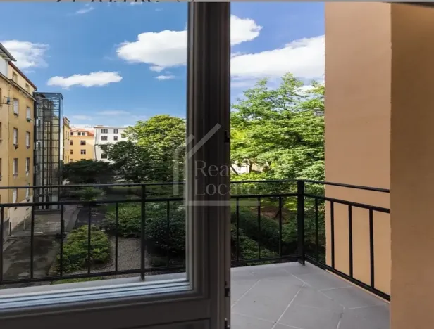 Pronájem bytu 1+kk, Praha - Bubeneč, Veletržní, 37 m2