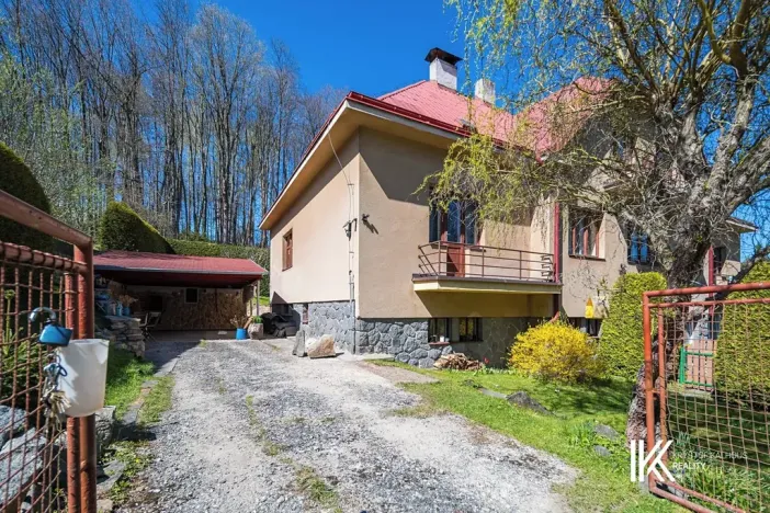 Prodej bytu 3+1, Seč, 102 m2