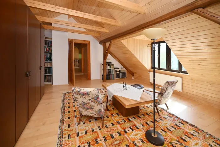 Prodej rodinného domu, Deštná, 291 m2