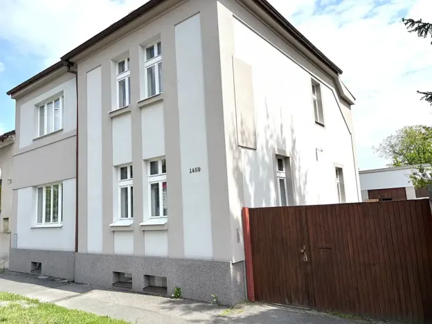 Pronájem bytu 2+1, Nymburk, Kolínská, 55 m2