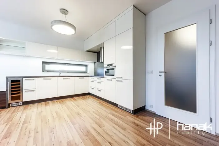 Pronájem bytu 2+kk, Olomouc, Dlouhá, 59 m2