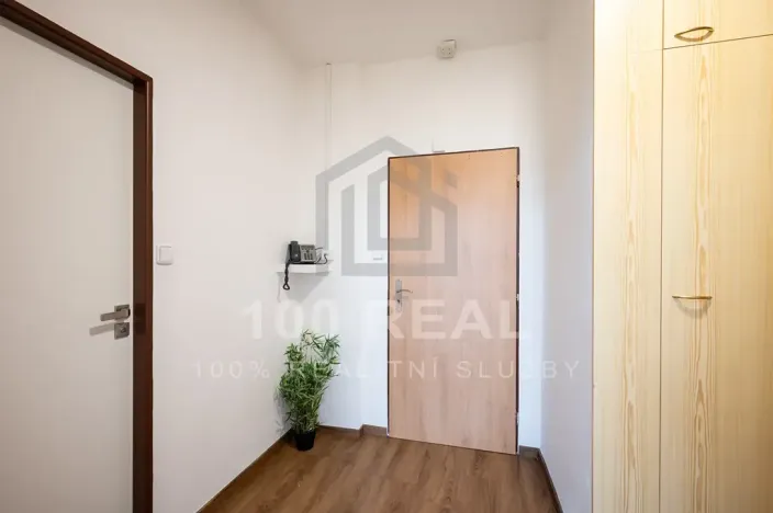 Pronájem bytu 3+kk, Hradec Králové, náměstí 28. října, 74 m2