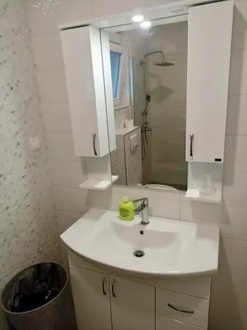 Prodej vily, Vrsi, Chorvatsko, Ulica kneza Domagoja, 63 m2