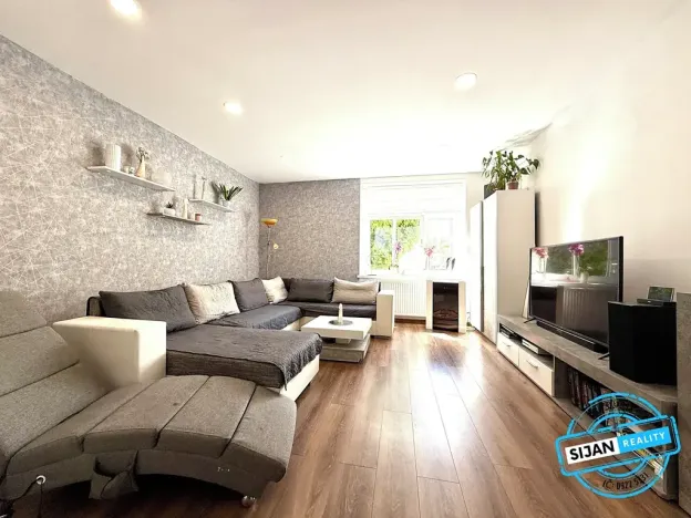 Prodej bytu 4+1, Krnov, Tyršova, 84 m2