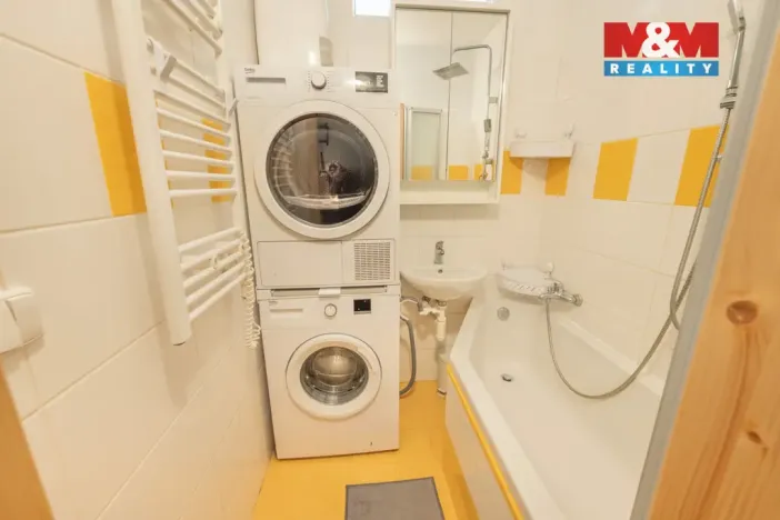 Prodej bytu 3+kk, Sedlčany, U Školky, 54 m2