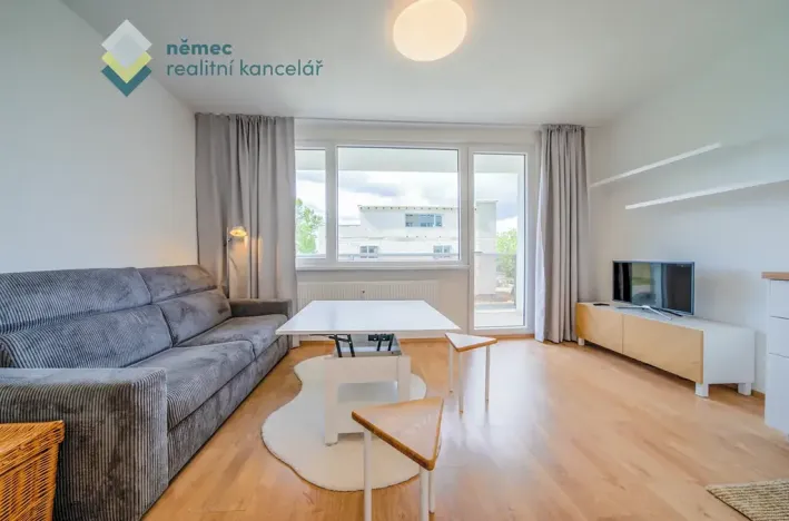 Pronájem bytu 1+kk, Praha - Kamýk, Otradovická, 34 m2