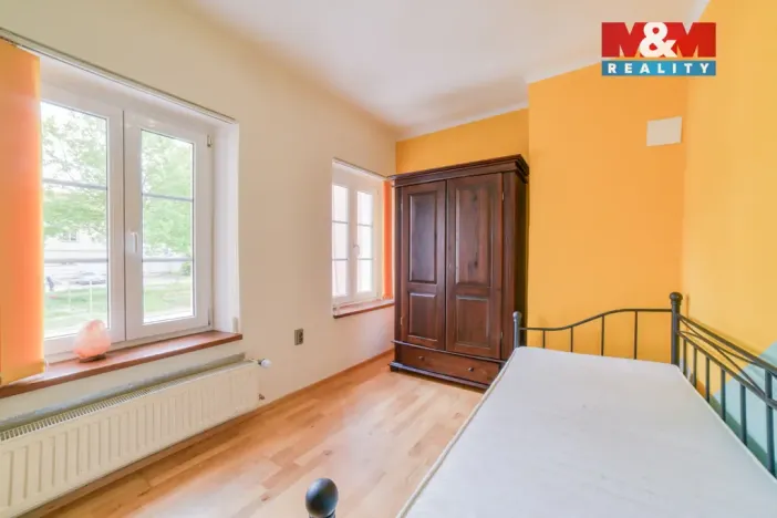 Pronájem bytu 3+1, Cheb, Hradební, 56 m2