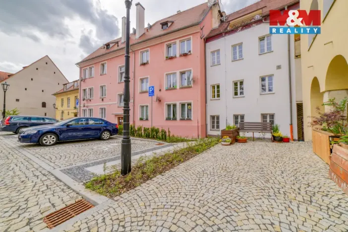 Pronájem bytu 3+1, Cheb, Hradební, 56 m2