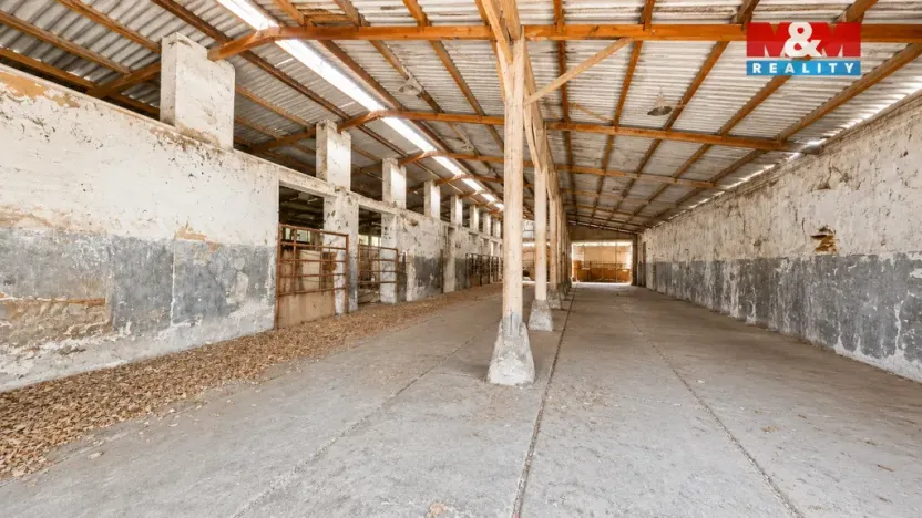 Pronájem výrobních prostor, Kluky - Dobešice, 400 m2
