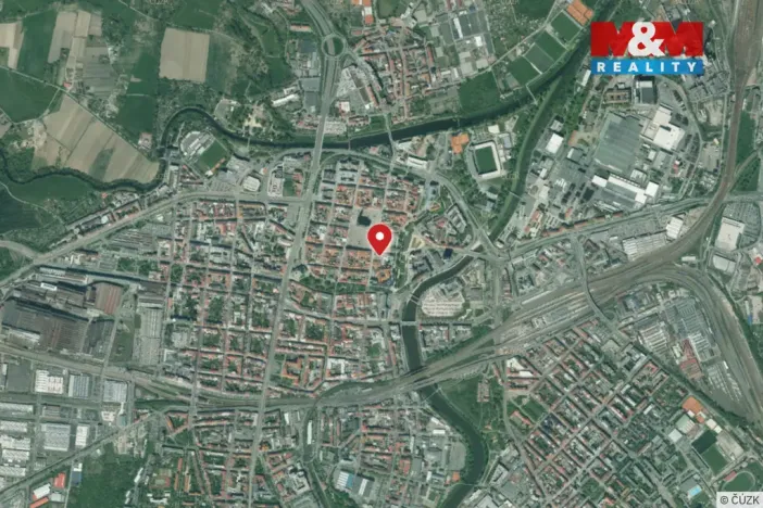 Pronájem restaurace, Plzeň - Vnitřní Město, Zbrojnická, 200 m2