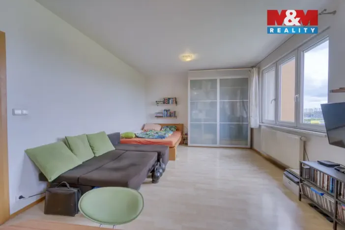 Prodej bytu 1+kk, Praha, Na Výrovně, 38 m2