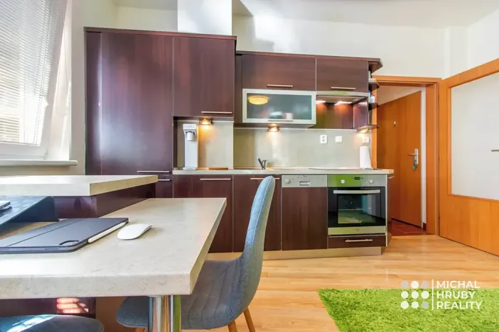 Pronájem bytu 1+kk, Ostrava, Michálkovická, 34 m2