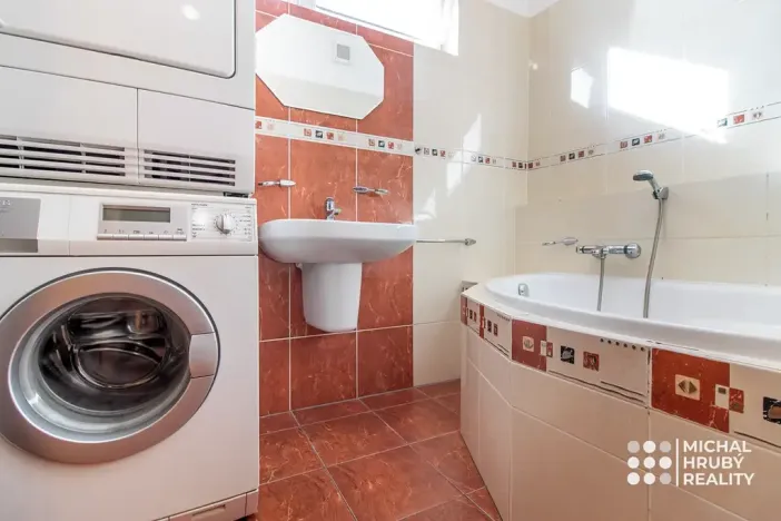 Pronájem bytu 1+kk, Ostrava, Michálkovická, 34 m2