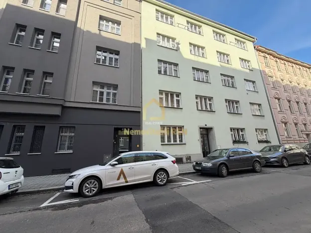 Pronájem bytu 1+1, Ostrava, Veleslavínova, 50 m2