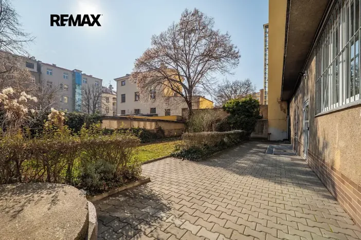 Prodej ubytování, Praha - Vršovice, Bulharská, 95 m2