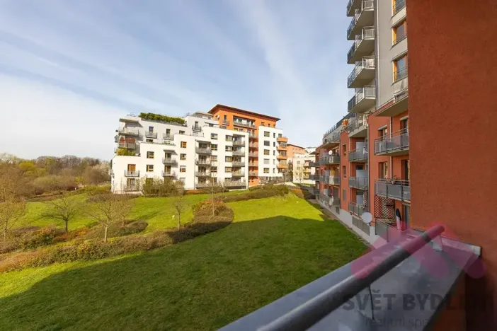 Pronájem bytu 3+kk, Praha - Záběhlice, Mattioliho, 81 m2