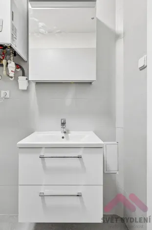 Pronájem bytu 2+kk, Praha - Nusle, Na Pankráci, 58 m2