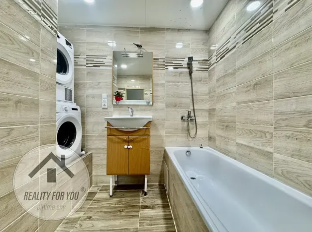 Prodej bytu 3+1, Slaný, Pražská, 71 m2