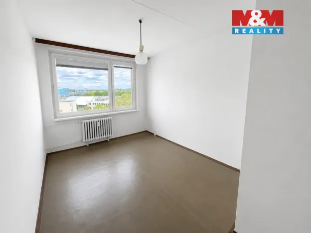 Pronájem bytu 3+1, Louny, U Stadionu, 77 m2
