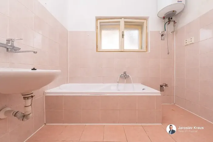 Prodej rodinného domu, Nová Paka, Svobody, 279 m2