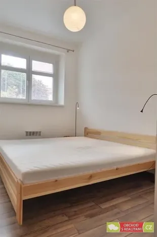 Pronájem bytu 2+kk, Praha, Zikova, 49 m2