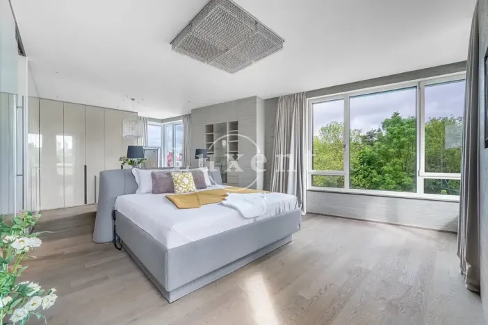 Prodej bytu 4+kk, Praha - Hodkovičky, Jitřní, 182 m2