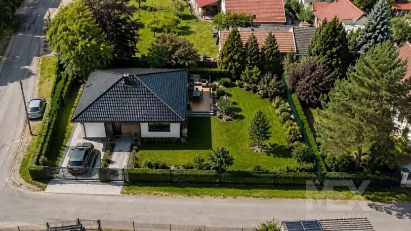 Prodej pozemku pro bydlení, Zásmuky, Pod Sokolovnou, 610 m2
